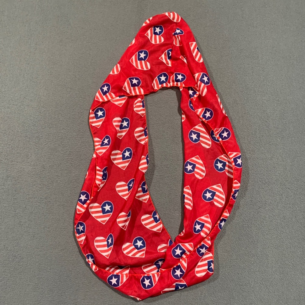 Greenbrier International‎ Patriotic Infinity Scarf Red Hearts Stars Stripes USA
